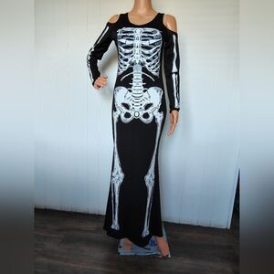 Spirit Black Skeleton Long Sleeve Dress Size Adult M/L ( 10 - 14)